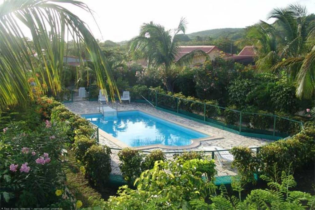La Kallina Grand-Bourg  ภายนอก รูปภาพ